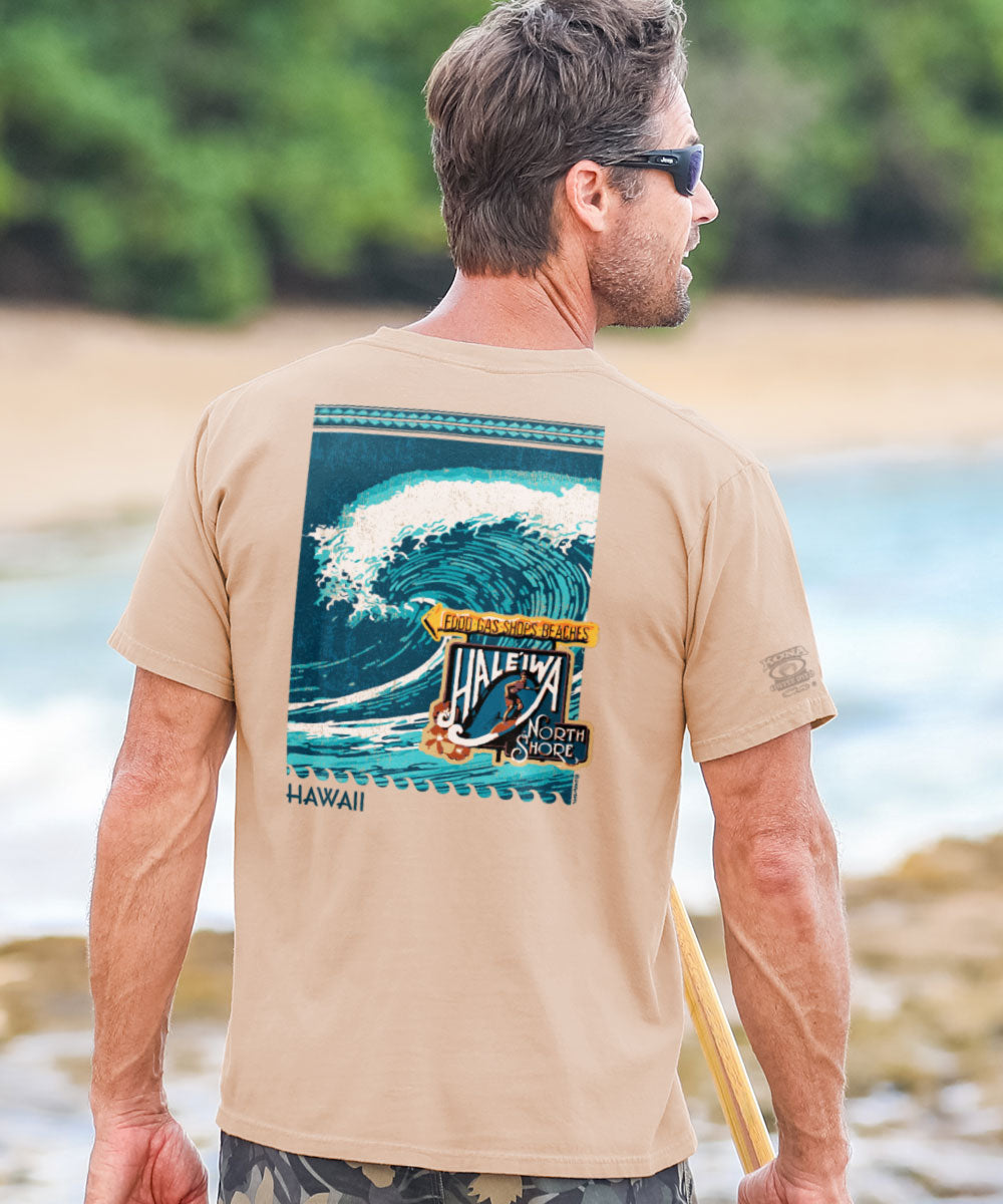 Haleiwa Sign North Shore - Kona Coffee Dyed Short Sleeve Crewneck T-Shirt